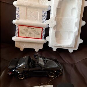 Franklin Mint Porsche 911 Targa 1988 Die-cast  Model Car NIB never displayed
